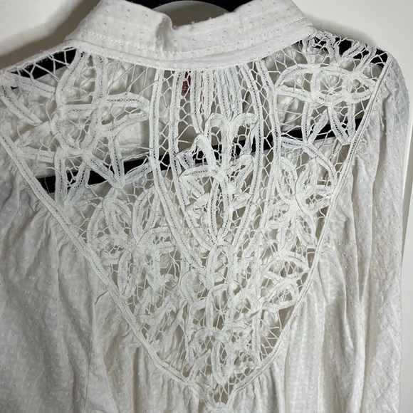 🛍️Anthropologie⚡️Pilcro XL Lace Back Buttondown Shirt crochet detail off white - Picture 6 of 9